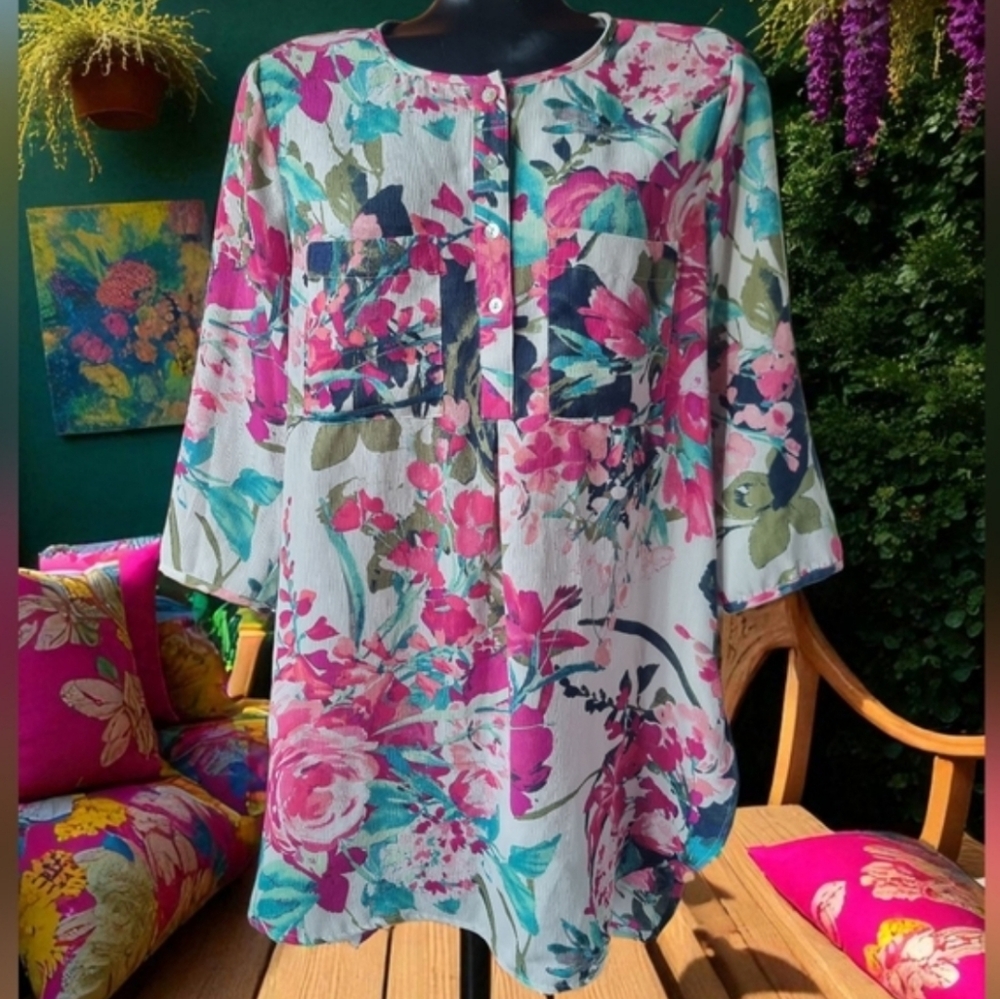 Fig And Flower Anthropologie Floral Women's Henley Tunic Top - Size L